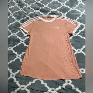 adidas t shirts salmon pink SZ S
